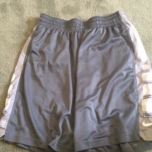 Nike short